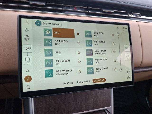 Photo of 2025 Batumi Gold Premium Metallic - 1DM Land Rover Range Rover