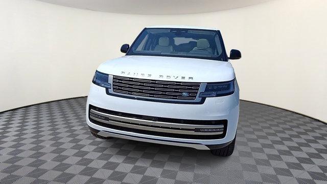 Photo of 2025 Fuji White - 1AA Land Rover Range Rover