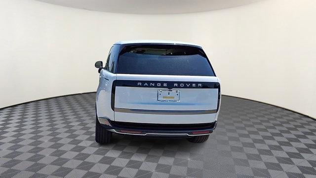 Photo of 2025 Fuji White - 1AA Land Rover Range Rover