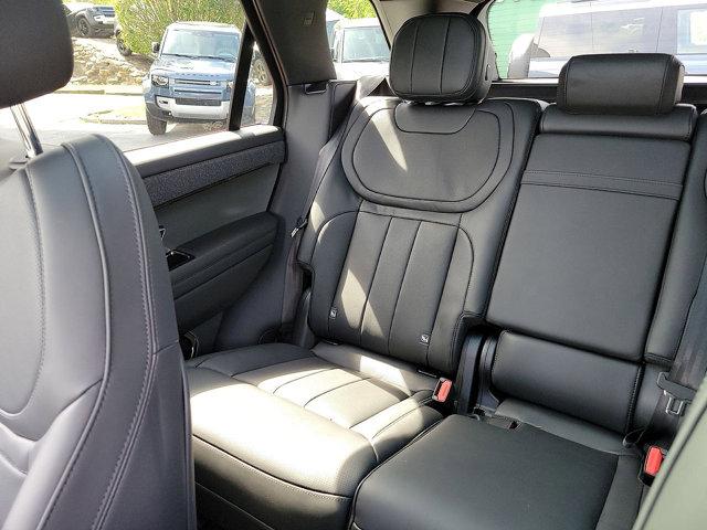 Photo of 2025 Firenze Red Metallic - 1AF Land Rover Range Rover Sport