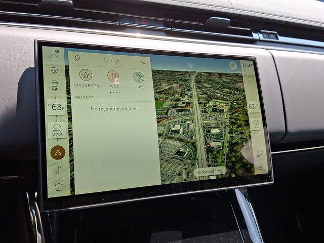 Photo of 2025 Fuji White - 1AA Land Rover Range Rover Sport