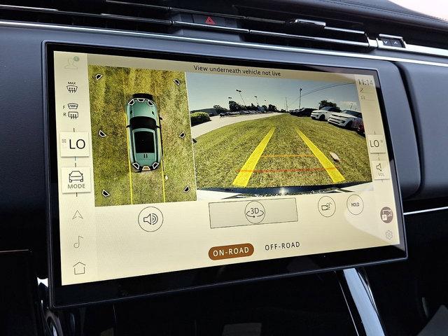 Photo of 2025 Fuji White - 1AA Land Rover Range Rover Sport