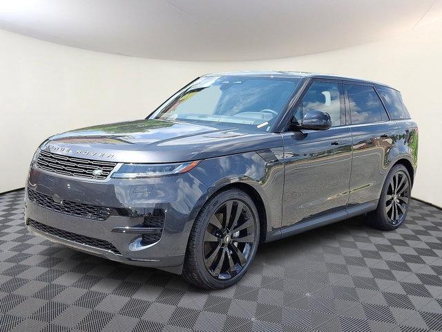 Photo of 2025 Fuji White - 1AA Land Rover Range Rover Sport