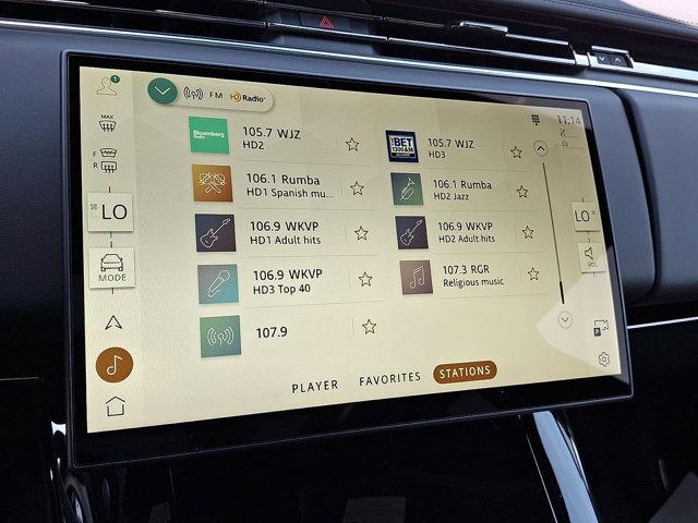 Photo of 2025 Fuji White - 1AA Land Rover Range Rover Sport