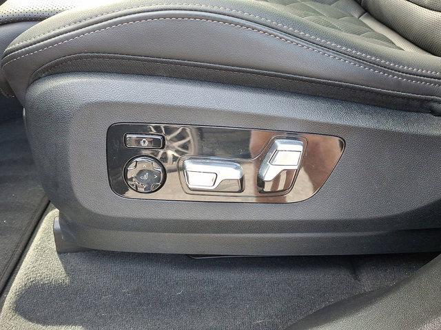 Photo of 2024 Black Sapphire Metallic BMW X5