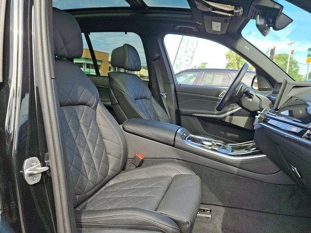 Photo of 2024 Black Sapphire Metallic BMW X5