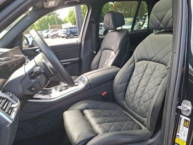Photo of 2024 Black Sapphire Metallic BMW X5