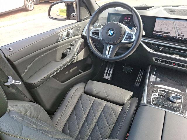 Photo of 2024 Black Sapphire Metallic BMW X5