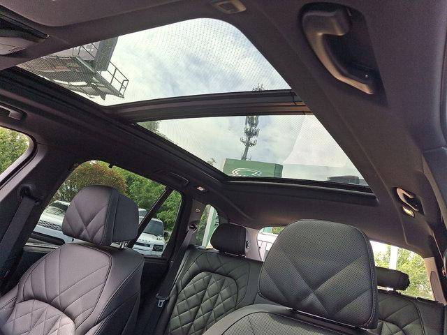 Photo of 2024 Black Sapphire Metallic BMW X5