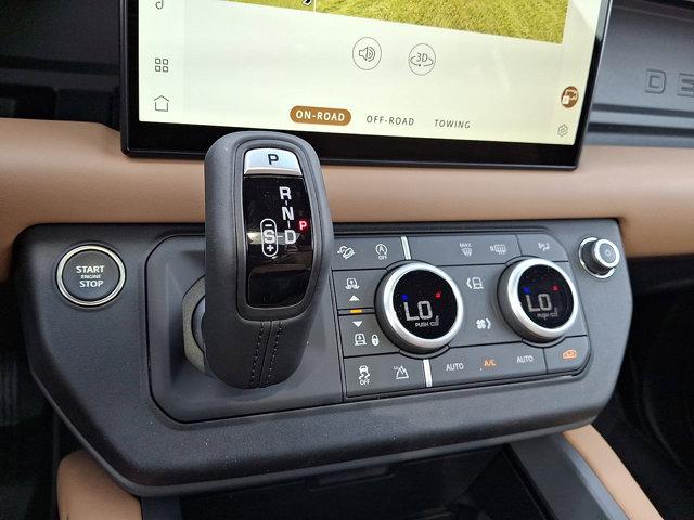 Photo of 2025 Santorini Black Metallic - 1AG Land Rover Defender