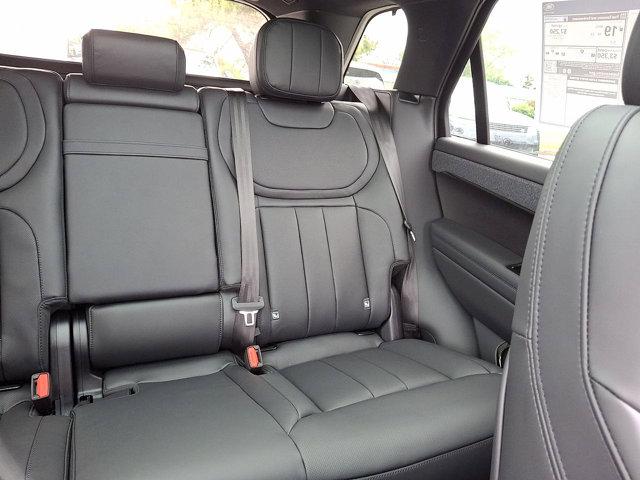 Photo of 2025 Santorini Black Metallic - 1AG Land Rover Range Rover Sport
