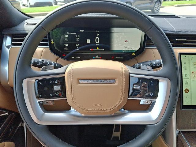 Photo of 2025 Hakuba Silver Metallic - 1DU Land Rover Range Rover