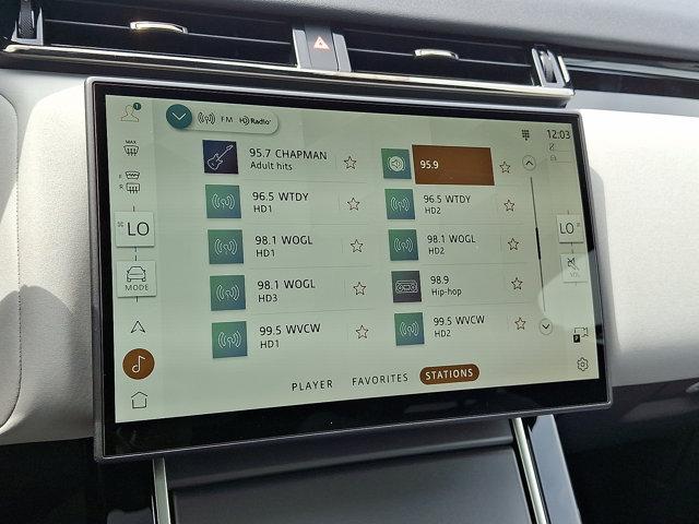 Photo of 2026 Varesine Blue Metallic - 1EH Land Rover Range Rover Velar