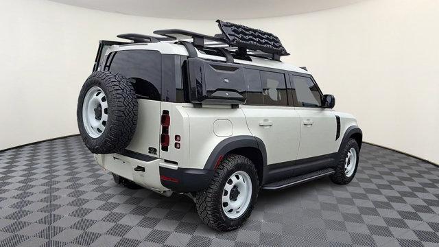 Photo of 2024 Fuji White - 1AA Land Rover Defender