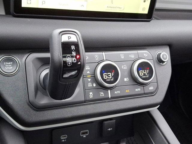 Photo of 2024 Fuji White - 1AA Land Rover Defender