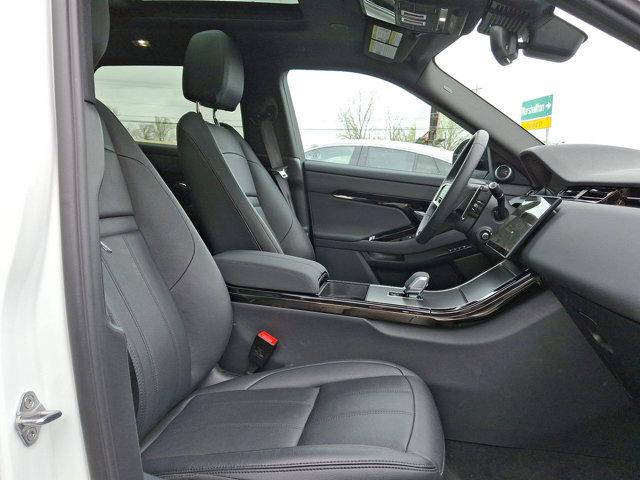 Photo of 2025 Fuji White - 1AA Land Rover Range Rover Evoque