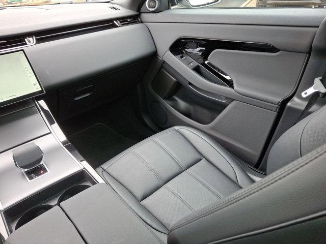 Photo of 2025 Fuji White - 1AA Land Rover Range Rover Evoque