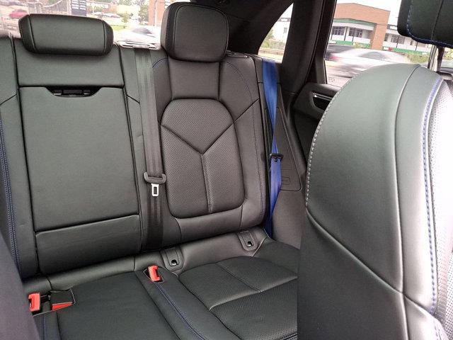 Photo of 2024 Gentian Blue Metallic - 1A Porsche Macan