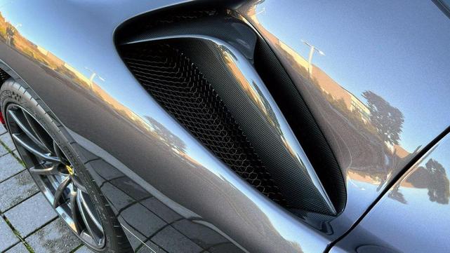 Photo of 2022 Grigio Isabel Ferrari SF90 Stradale