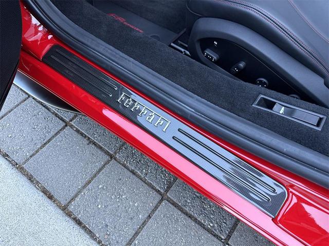 Photo of 2022 Rosso Corsa Ferrari F8 Spider