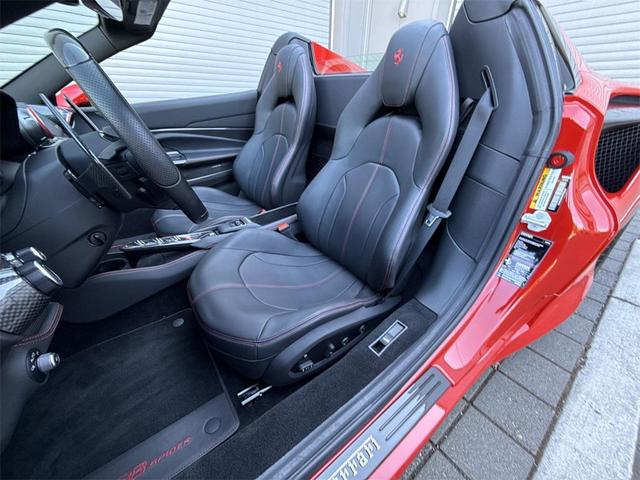 Photo of 2022 Rosso Corsa Ferrari F8 Spider