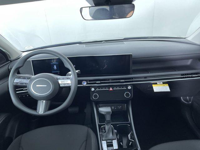 Photo of 2025 Ecotronic Gray Matte Hyundai TUCSON
