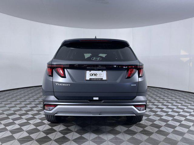 Photo of 2025 Ecotronic Gray Matte Hyundai TUCSON