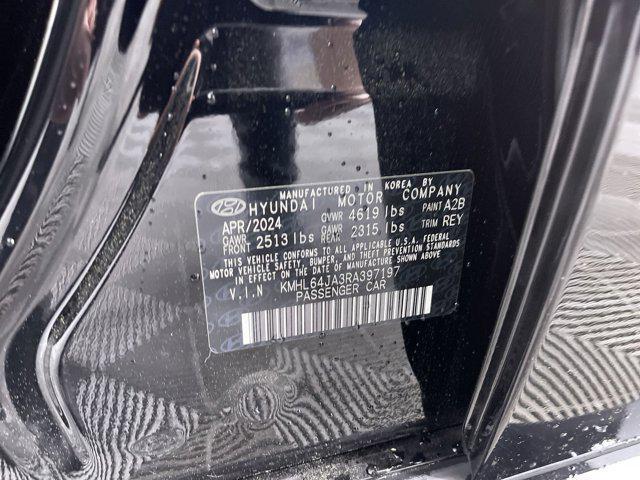 Photo of 2024 Onyx Black Hyundai SONATA