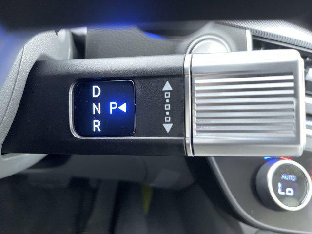 Photo of 2024 Onyx Black Hyundai SONATA