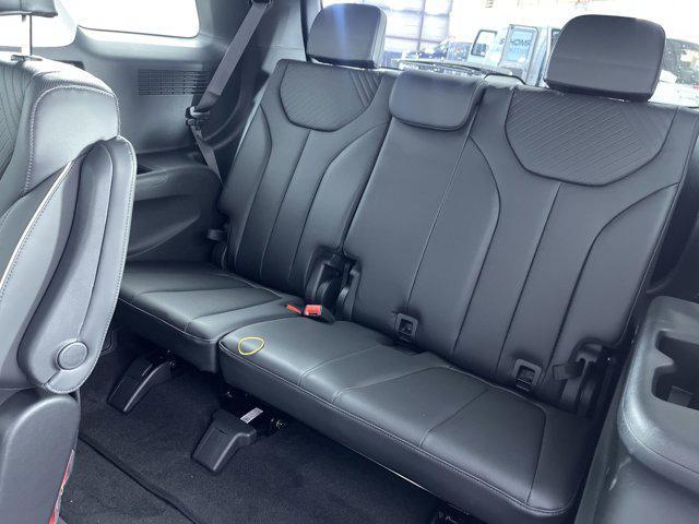 Photo of 2025 Steel Graphite Hyundai PALISADE