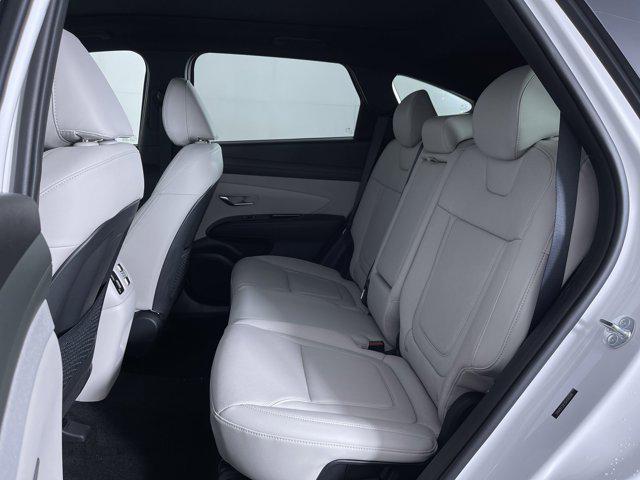 Photo of 2025 Serenity White Pearl Hyundai TUCSON