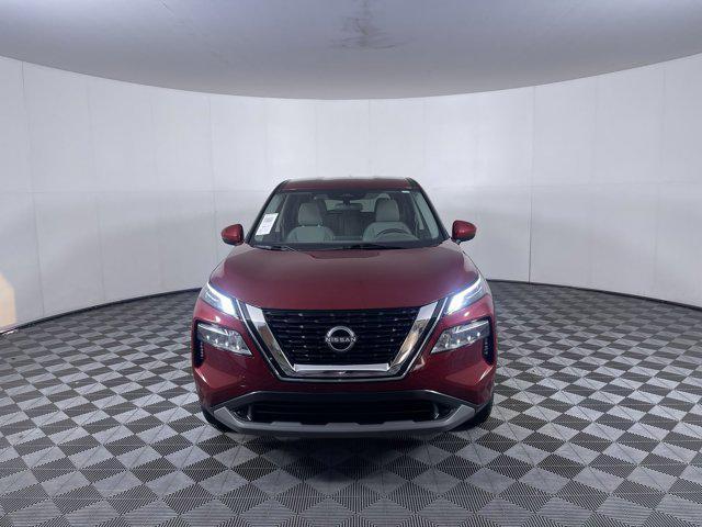 Photo of 2022 Scarlet Ember Tintcoat Nissan Rogue