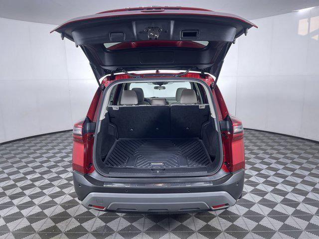 Photo of 2022 Scarlet Ember Tintcoat Nissan Rogue