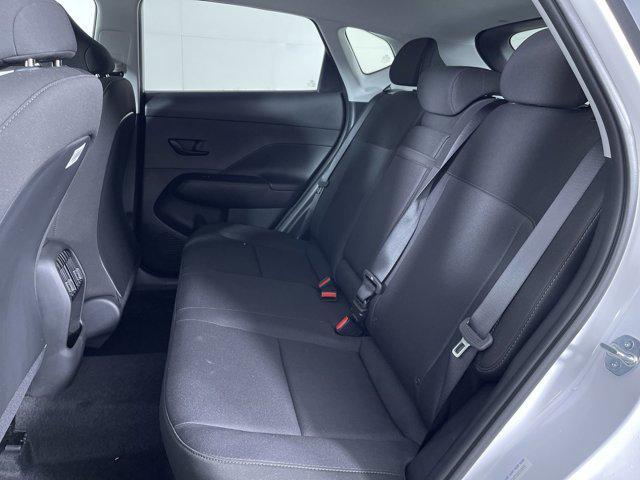Photo of 2025 Atlas White Hyundai KONA