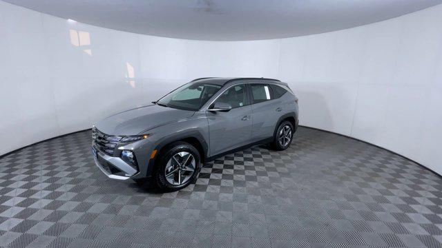 Photo of 2025 Hampton Gray Hyundai TUCSON