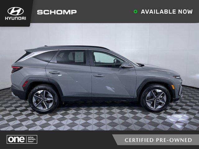 Photo of 2025 Hampton Gray Hyundai TUCSON