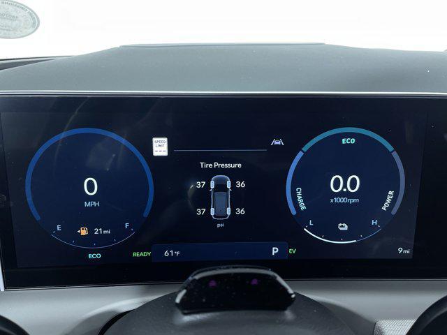 Photo of 2025 Amazon Gray Hyundai TUCSON Hybrid