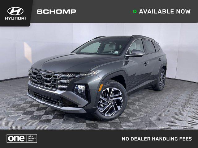 Photo of 2025 Amazon Gray Hyundai TUCSON Hybrid