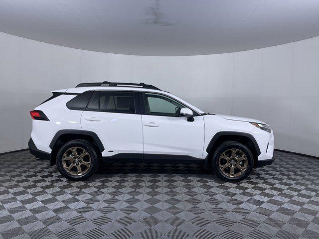 Photo of 2023 Ice Cap Toyota RAV4 Hybrid