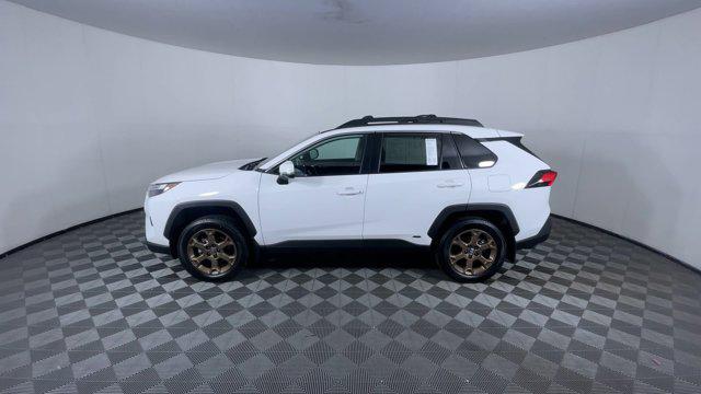 Photo of 2023 Ice Cap Toyota RAV4 Hybrid