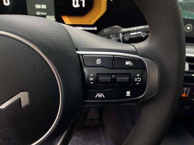 Photo of 2025 Interstellar Gray Kia K5