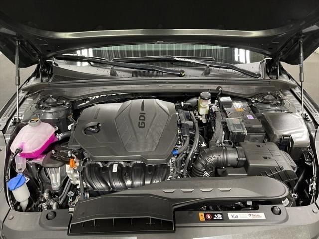 Photo of 2025 Interstellar Gray Kia K5