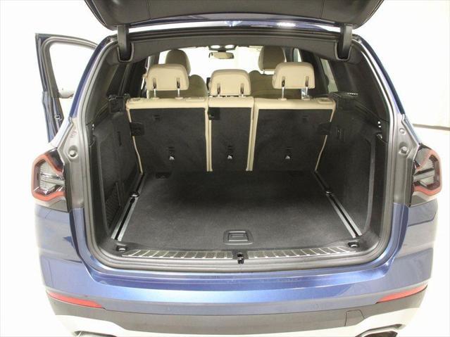Photo of 2022 Phytonic Blue Metallic BMW X3