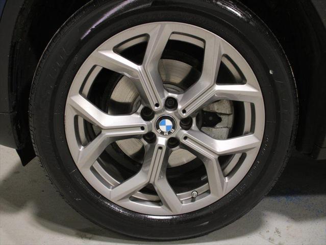 Photo of 2022 Phytonic Blue Metallic BMW X3