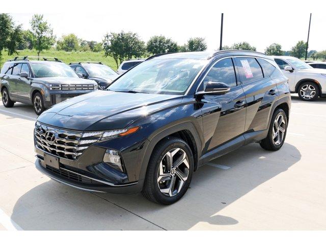 Photo of 2023 Black Hyundai TUCSON