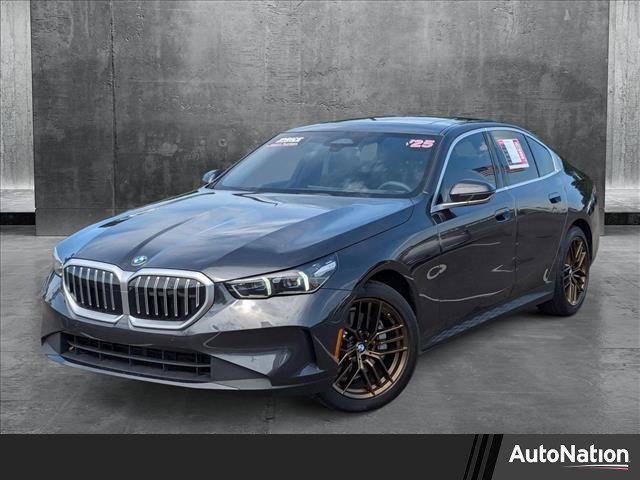 2025 BMW 530