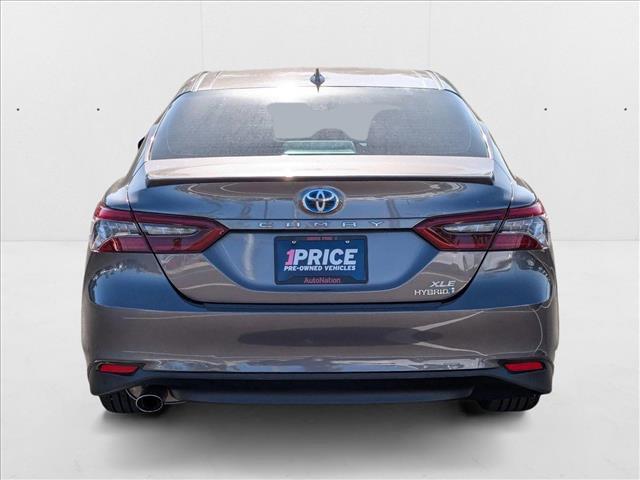 Photo of 2023 Celestial Silver Metallic Toyota Camry Hybrid