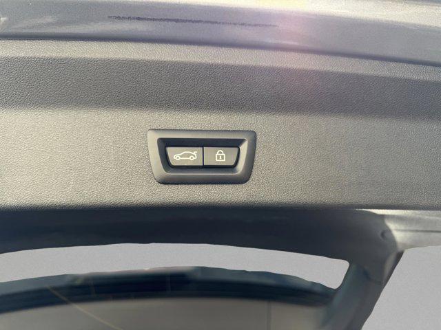 Photo of 2023 Gray Metallic BMW X3