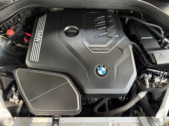 Photo of 2023 Gray Metallic BMW X3