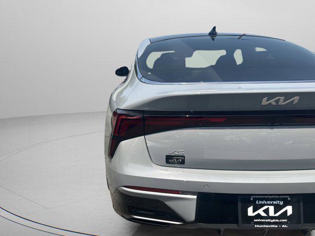 Photo of 2025 Wolf Gray Kia K5